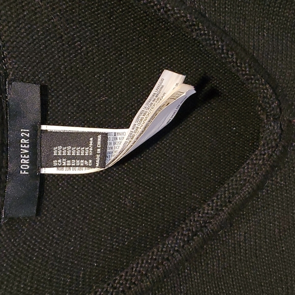 Forever 21 V-Neck Poncho, Size M/L - Picture 2 of 4